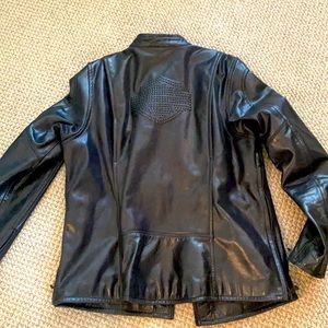 BRAND NEW WOMENS LEATHER HARLEY DAVIDSON JACKET